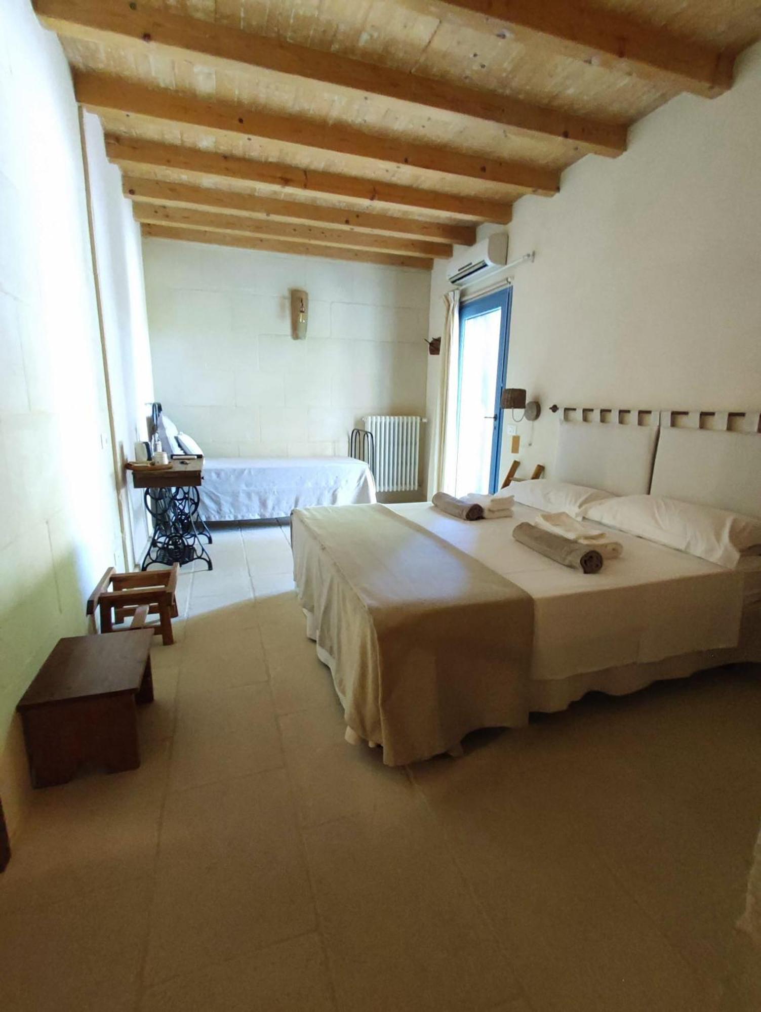Masseria Cataldo Corigliano dʼOtranto Eksteriør billede
